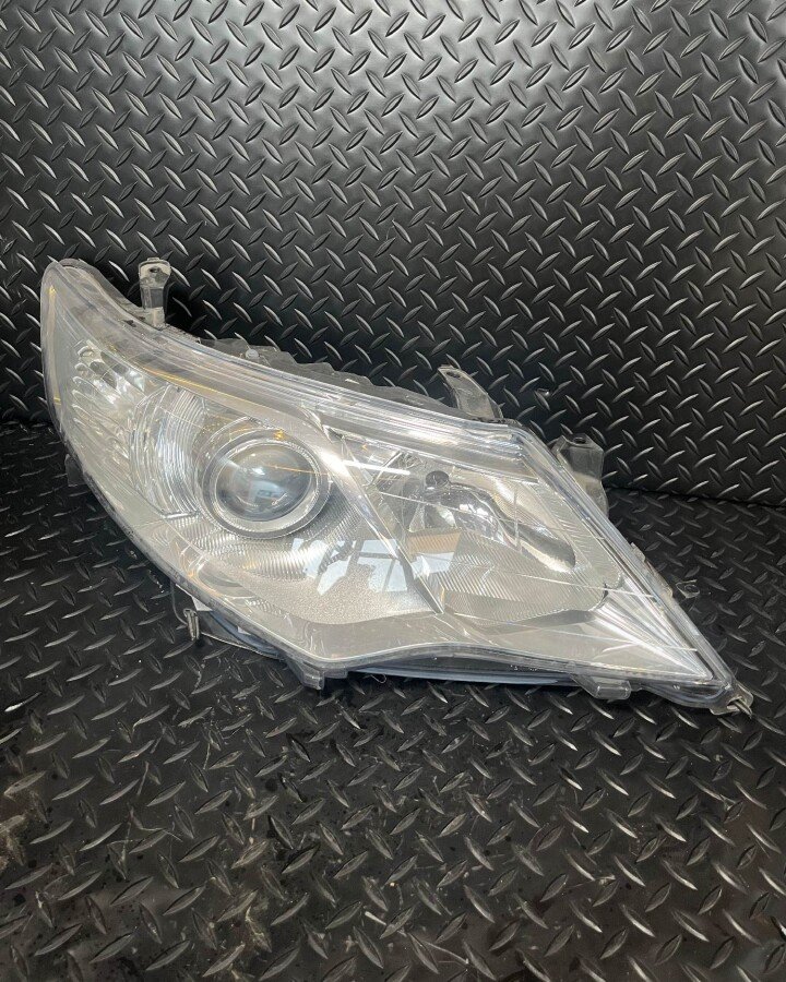 شمعات أمامية يمين تويوتا كامري 12-15 spare part - تويوتا for كامري