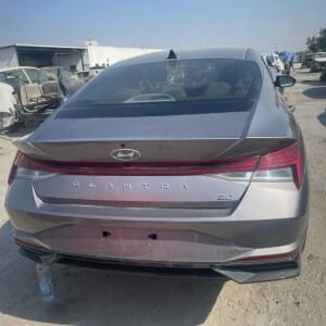 قير هونداي إلينترا 2023