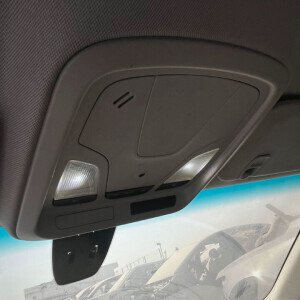 لمبة سقف أمامية  شفروليه إيمبالا 2016