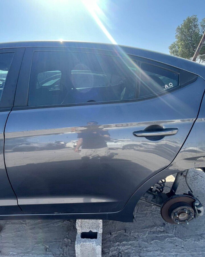 باب جهة السائق خلف هونداي إلينترا 2018 spare part - هونداي for إلينترا